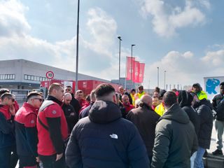 Sciopero degli operatori della logistica a Settimo Torinese