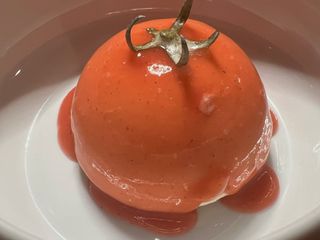 Cheesecake di bufala, fragole e basilico