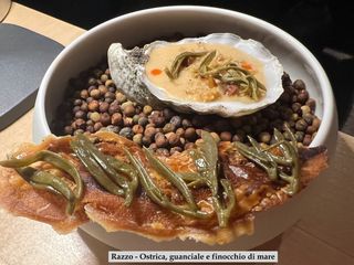 Ostrica, guanciale e finocchio di mare