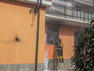 Incendio in via Milano a Settimo Torinese