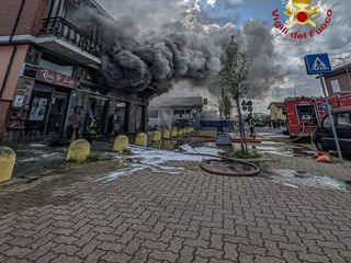 Incendio in via Milano a Settimo Torinese