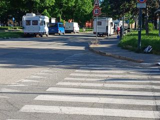 Ancora segnalazioni e lamentele sulla presenza dei rom a Mirafiori Sud Ancora segnalazioni e lamentele sulla presenza dei rom a Mirafiori Sud