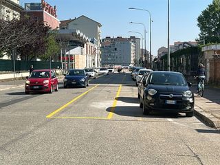 Nuovi parcheggi lungo via Giordano Bruno