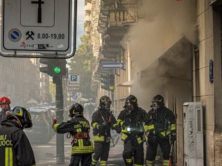 Incendio in una gelateria di via Principi d'Acaja
