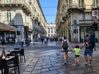 Torino vive i suoi giorni di Ferragosto, ma non si svuota