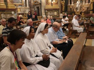 Si è tenuta nel pomeriggio di oggi la camera ardente del monsignor Nosiglia Si è tenuta nel pomeriggio di oggi la camera ardente del monsignor Nosiglia
