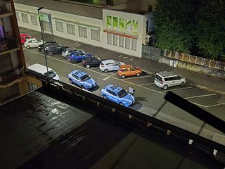 Intervento della Polizia presso un negozio etnico di via Sanremo