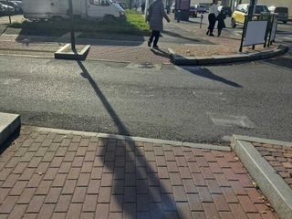 La pista ciclabile di via Giordano Bruno e via Bossoli La pista ciclabile di via Giordano Bruno e via Bossoli