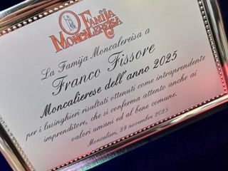 La targa consegnata a Franco Fissore