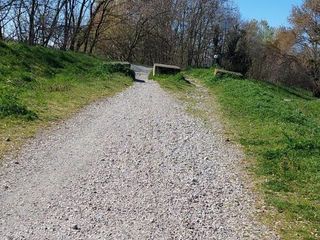 La ciclabile a metà di Bertolla La ciclabile a metà di Bertolla