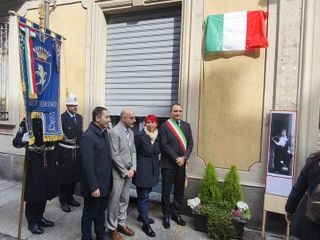 Scoperta la targa per Gipo Farassino