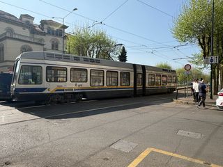 Incidente tra tram e auto