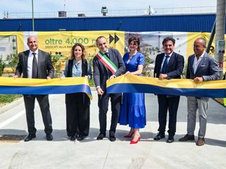 Taglio del nastro per il nuovo ecocentro Taglio del nastro per il nuovo ecocentro