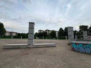 L'incresciosa situazione dei box di piazzale Santi Apostoli