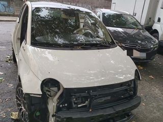 La Fiat 500 cannibalizzata La Fiat 500 cannibalizzata