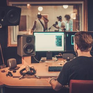 Aprire uno studio di registrazione: dalle competenze alle pratiche burocratiche