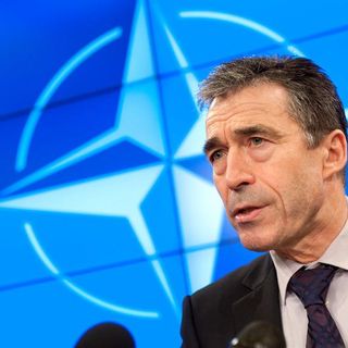 Le pericolose raccomandazioni sulla sicurezza ucraina dell’ex segretario della NATO