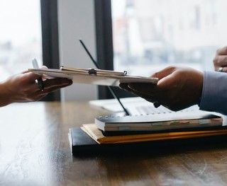 Consulenti legali del lavoro: ecco quali sono i servizi che offrono ad aziende e liberi professionisti