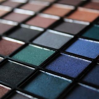 Bellezza donna: quanto è importante l'ombretto nel trucco