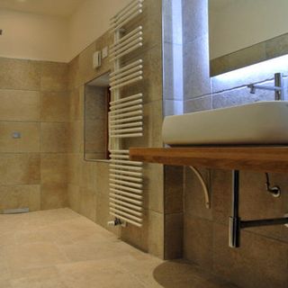 Come scegliere le piastrelle del bagno