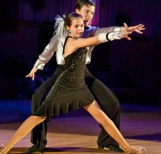 I corsi di Salsa e Bachata alla scuola di ballo Timba Tumba Dance Academy di Torino