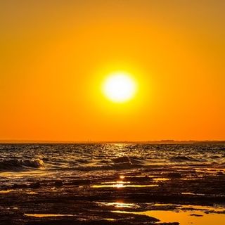Tintarella: i prodotti immancabili per affrontare serenamente l'esposizione al sole