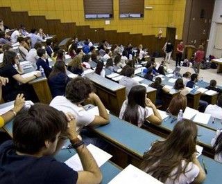 NON C’È UNA DIFFERENZA TRA L’UNIVERSITÀ TRADIZIONALE E L’UNIVERSITÀ TELEMATICA… MA TANTE!