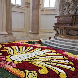 A Venaria prosegue la primavera nel segno dei fiori e dei colori: dopo la Festa delle Rose arriva Fragranzia [FOTO]