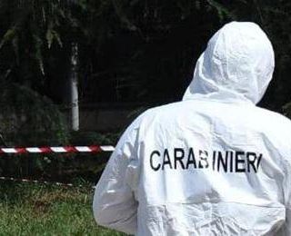 Foggia, migrante africano ucciso a coltellate durante rissa in area baraccopoli Foggia, migrante africano ucciso a coltellate durante rissa in area baraccopoli