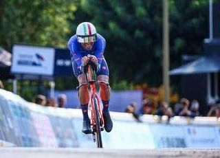 Evenepoel imprendibile, ma Ganna è argento agli Europei di ciclismo