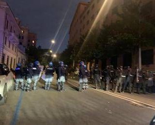 Manifestazione pro Pal a Roma, minacciata cronista Adnkronos Manifestazione pro Pal a Roma, minacciata cronista Adnkronos