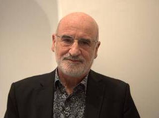 Capri celebra Aramburu con il Premio Malaparte, lo scrittore: "Letteratura antidoto alla brutalità" Capri celebra Aramburu con il Premio Malaparte, lo scrittore: "Letteratura antidoto alla brutalità"