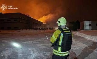 Ucraina, Russia attacca infrastrutture energetiche: nuovi blackout Ucraina, Russia attacca infrastrutture energetiche: nuovi blackout