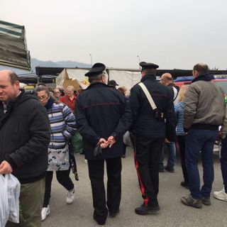 Mercato militarizzato questa mattina a Chivasso
