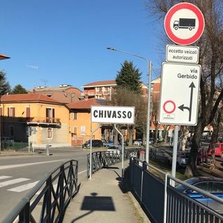 Chivasso, nuovi cartelli in città. Aggiornata la delimitazione del centro abitato