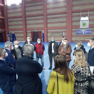 Covid-19. Il Centro vaccinale territoriale di Chivasso sarà spostato da Palazzo Einaudi al PalaLancia