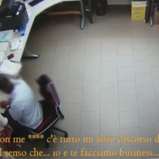 Cittadinanze false a Crescentino, Ferrero: &quot;Mi ero accorto di una concentrazione anomala di residenze di stranieri nell’abitazione di un dipendente comunale&quot;