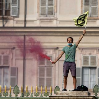 Manifestazioni per il clima degli Extinction Rebellion, piovono multe e denunce