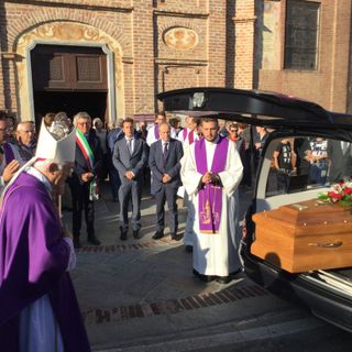 I funerali di don Giovanni Mattea, parroco di Boschetto
