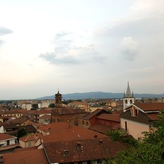 Un caso accertato a Volpiano, aperto il Centro operativo comunale