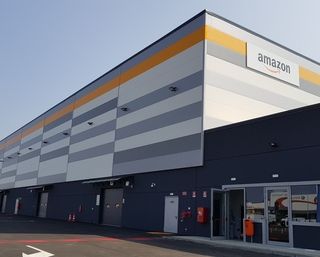 Lo stabilimento Amazon