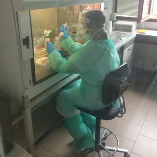 Il laboratorio analisi di Ivrea