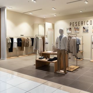 La moda Peserico anche a Dubai