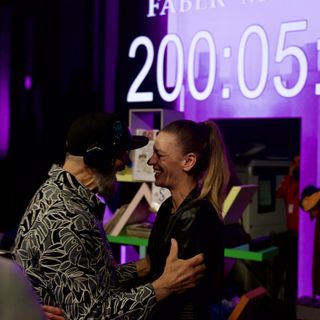Il dj Faber Moreira batte il record mondiale delle 200 ore di Norberto Loco e punta all’obiettivo di 240 ore alla consolle