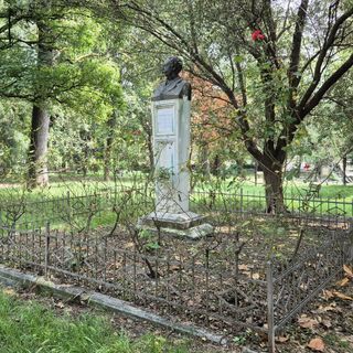 Il busto di De Amicis a Pinerolo