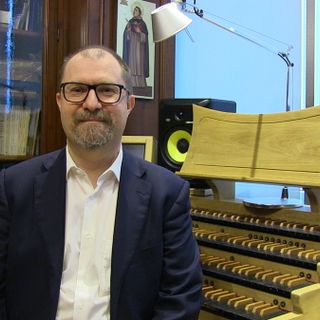 Mario Cappellin nel suo studio a Pinerolo