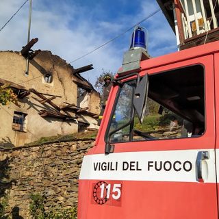 Un incendio distrugge una parte di casa in Borgata Pons ad Angrogna