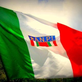 Bandiera Anpi
