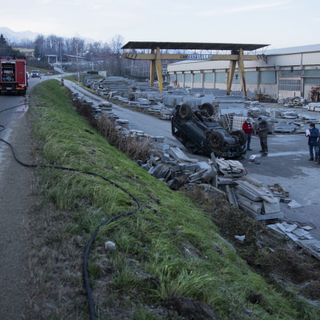 Incidente Bagnolo Piemonte via Bibiana 8 gennaio (foto di Diego Murgioni)