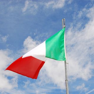 Ogni studente della prima media in Val Pellice avrà il suo libro sulla Costituzione